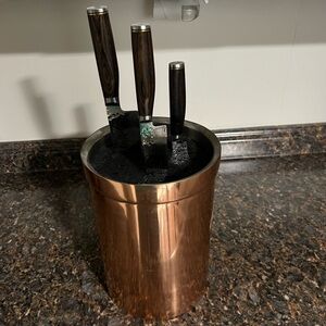 William Sonoma knife holder